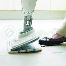 Black and Decker 1600W Steam Mop - Master
